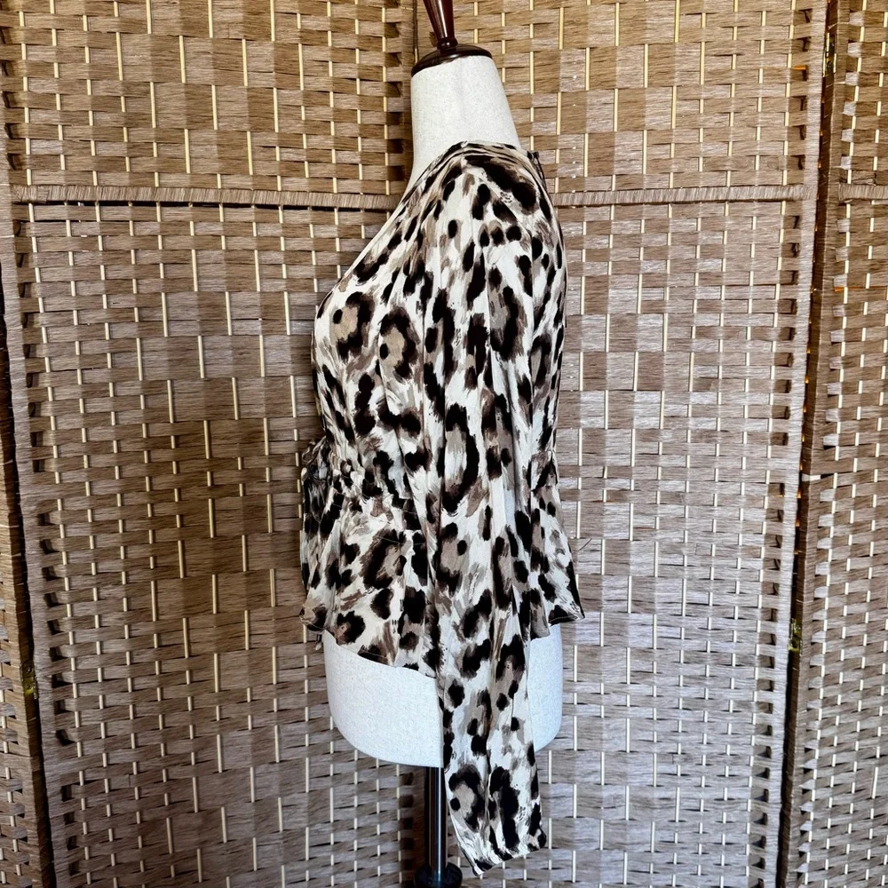 NWT Vero Moda tie front animal print top XL - Picture 8 of 13